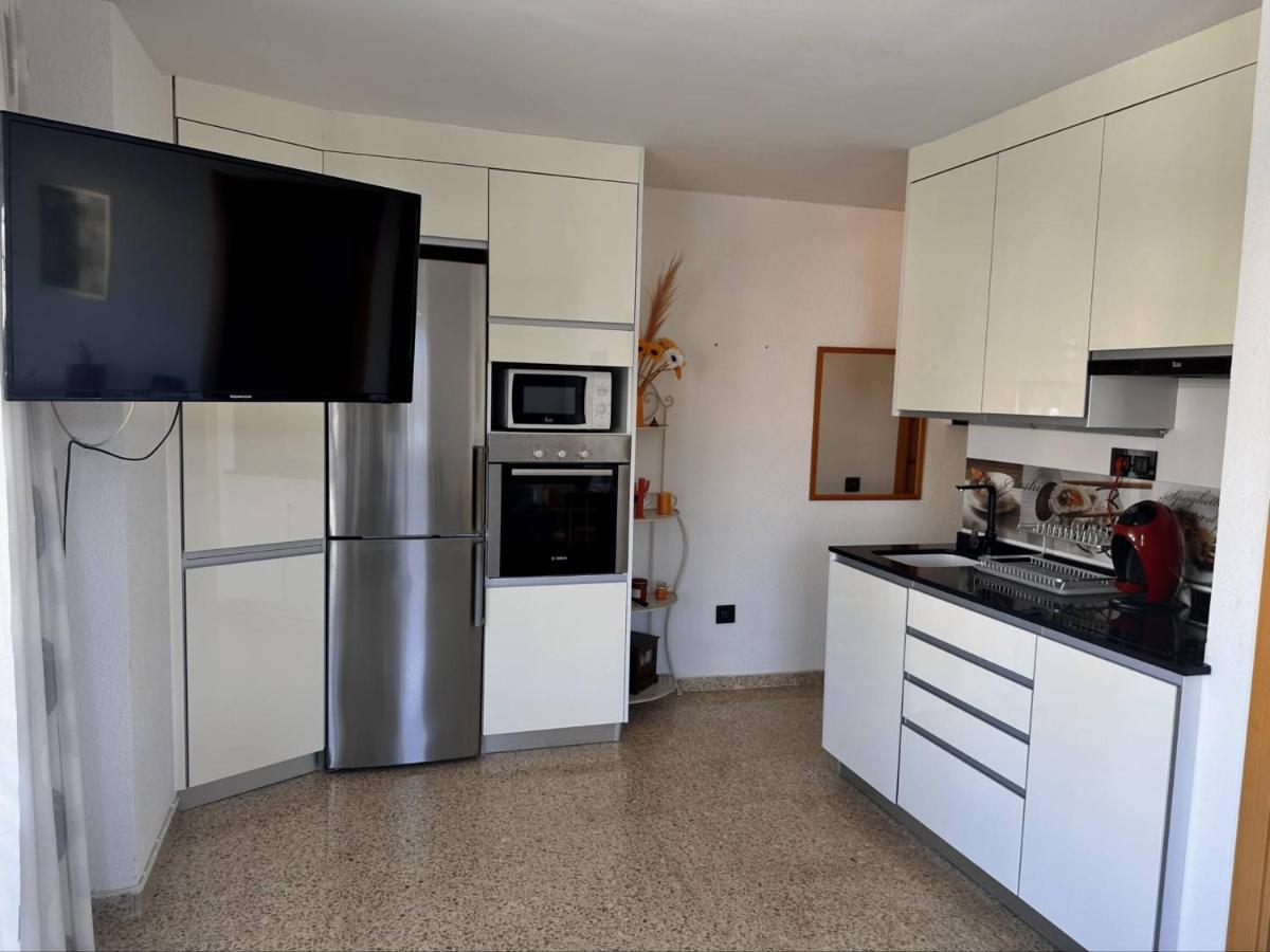 Apartamento Piso A Pie De Playa Con Piscina Y Vistas Al Mar Benicàssim Exterior foto