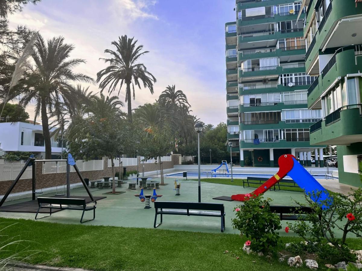 Apartamento Piso A Pie De Playa Con Piscina Y Vistas Al Mar Benicàssim Exterior foto