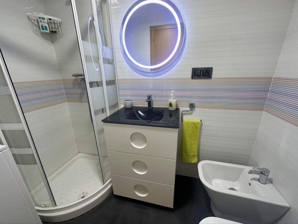 Apartamento Piso A Pie De Playa Con Piscina Y Vistas Al Mar Benicàssim Exterior foto
