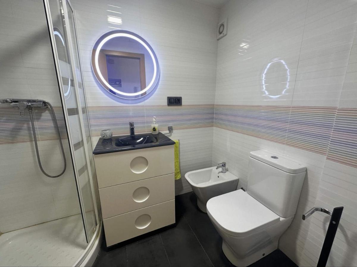 Apartamento Piso A Pie De Playa Con Piscina Y Vistas Al Mar Benicàssim Exterior foto